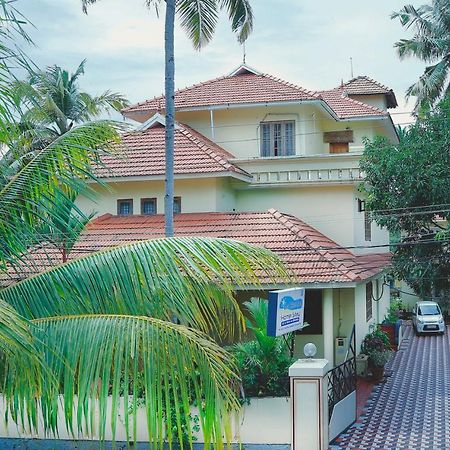 La Exotica Homestay Varkala Exterior foto
