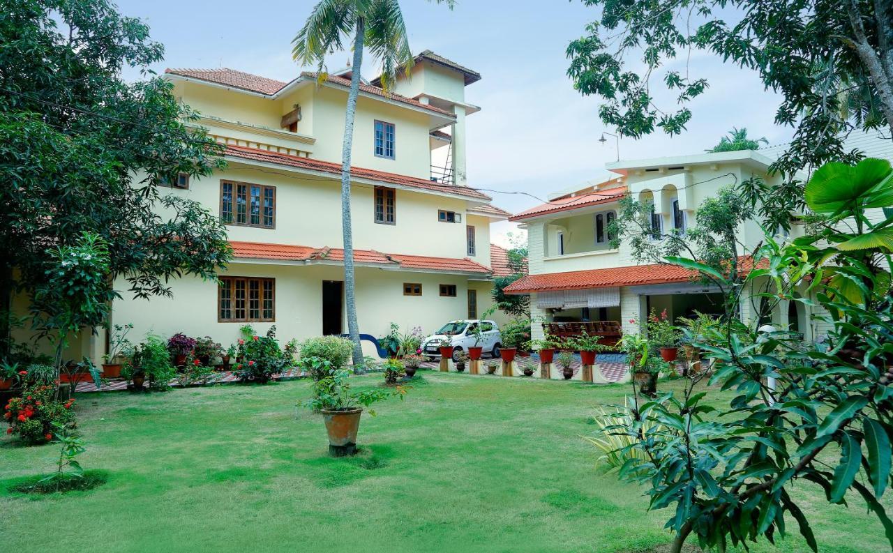 La Exotica Homestay Varkala Exterior foto